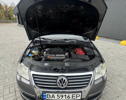 Серый Фольксваген Пассат, объемом двигателя 1.97 л и пробегом 436 тыс. км за 6000 $, фото 1 на Automoto.ua