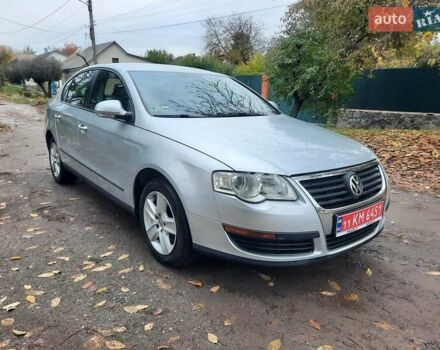 Серый Фольксваген Пассат, объемом двигателя 1.6 л и пробегом 175 тыс. км за 6850 $, фото 18 на Automoto.ua