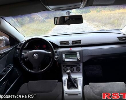 Сірий Фольксваген Пассат, об'ємом двигуна 2 л та пробігом 245 тис. км за 4900 $, фото 4 на Automoto.ua