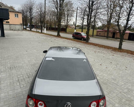 Серый Фольксваген Пассат, объемом двигателя 1.97 л и пробегом 436 тыс. км за 6000 $, фото 3 на Automoto.ua