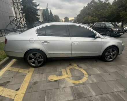 Сірий Фольксваген Пассат, об'ємом двигуна 2 л та пробігом 289 тис. км за 4800 $, фото 7 на Automoto.ua