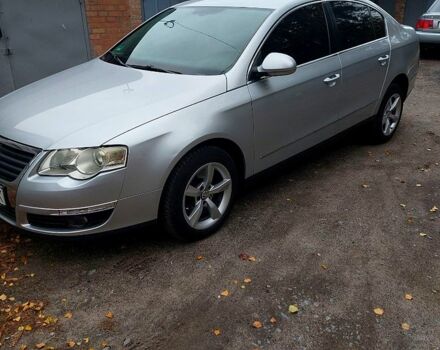 Серый Фольксваген Пассат, объемом двигателя 1.6 л и пробегом 139 тыс. км за 7800 $, фото 1 на Automoto.ua