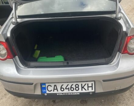 Серый Фольксваген Пассат, объемом двигателя 1.9 л и пробегом 275 тыс. км за 4900 $, фото 5 на Automoto.ua