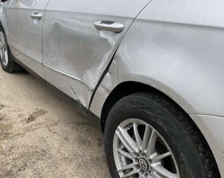 Сірий Фольксваген Пассат, об'ємом двигуна 2 л та пробігом 250 тис. км за 3850 $, фото 5 на Automoto.ua