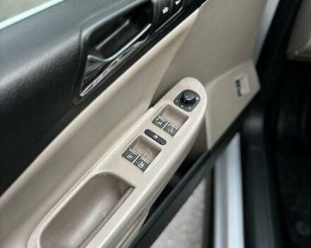 Серый Фольксваген Пассат, объемом двигателя 1.97 л и пробегом 327 тыс. км за 6300 $, фото 8 на Automoto.ua