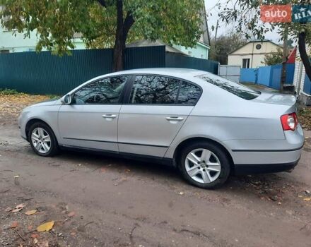 Серый Фольксваген Пассат, объемом двигателя 1.6 л и пробегом 175 тыс. км за 6850 $, фото 29 на Automoto.ua