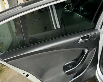 Серый Фольксваген Пассат, объемом двигателя 1.98 л и пробегом 253 тыс. км за 3999 $, фото 19 на Automoto.ua