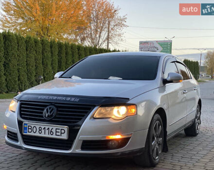Серый Фольксваген Пассат, объемом двигателя 2 л и пробегом 270 тыс. км за 5750 $, фото 4 на Automoto.ua