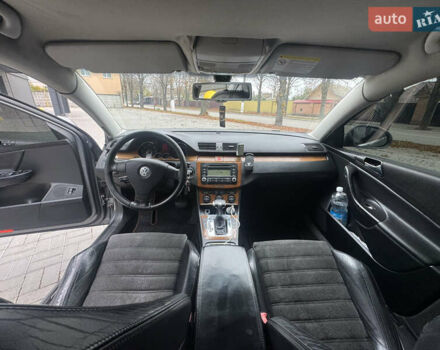 Серый Фольксваген Пассат, объемом двигателя 1.97 л и пробегом 436 тыс. км за 6000 $, фото 9 на Automoto.ua