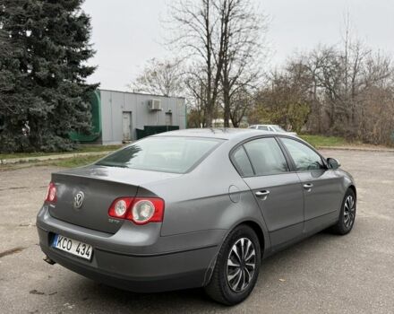 Серый Фольксваген Пассат, объемом двигателя 2 л и пробегом 250 тыс. км за 2900 $, фото 6 на Automoto.ua