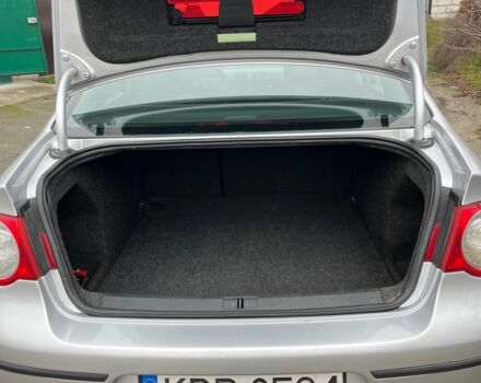 Сірий Фольксваген Пассат, об'ємом двигуна 1.9 л та пробігом 344 тис. км за 3150 $, фото 4 на Automoto.ua