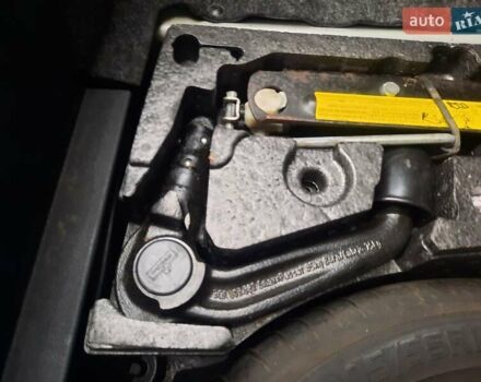 Серый Фольксваген Пассат, объемом двигателя 1.6 л и пробегом 175 тыс. км за 6850 $, фото 65 на Automoto.ua