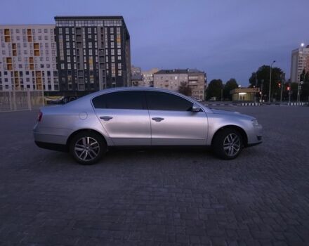 Сірий Фольксваген Пассат, об'ємом двигуна 2 л та пробігом 291 тис. км за 6000 $, фото 2 на Automoto.ua