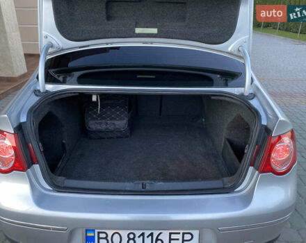 Серый Фольксваген Пассат, объемом двигателя 2 л и пробегом 270 тыс. км за 5750 $, фото 67 на Automoto.ua