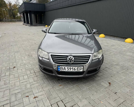 Серый Фольксваген Пассат, объемом двигателя 1.97 л и пробегом 436 тыс. км за 6000 $, фото 6 на Automoto.ua