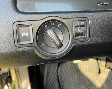 Серый Фольксваген Пассат, объемом двигателя 2 л и пробегом 280 тыс. км за 6200 $, фото 13 на Automoto.ua