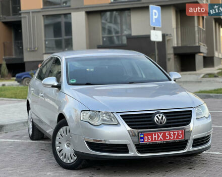 Серый Фольксваген Пассат, объемом двигателя 1.6 л и пробегом 227 тыс. км за 5599 $, фото 9 на Automoto.ua
