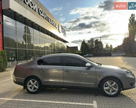 Сірий Фольксваген Пассат, об'ємом двигуна 1.98 л та пробігом 268 тис. км за 7000 $, фото 1 на Automoto.ua