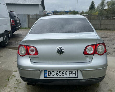 Серый Фольксваген Пассат, объемом двигателя 1.98 л и пробегом 253 тыс. км за 3999 $, фото 5 на Automoto.ua