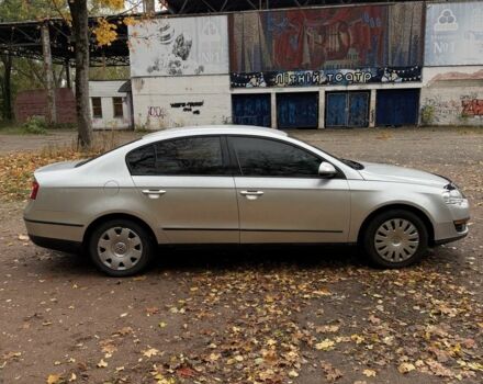 Серый Фольксваген Пассат, объемом двигателя 1.6 л и пробегом 264 тыс. км за 5900 $, фото 5 на Automoto.ua