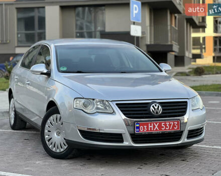 Серый Фольксваген Пассат, объемом двигателя 1.6 л и пробегом 227 тыс. км за 5599 $, фото 8 на Automoto.ua