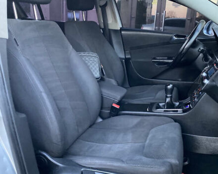 Серый Фольксваген Пассат, объемом двигателя 2 л и пробегом 270 тыс. км за 5750 $, фото 55 на Automoto.ua