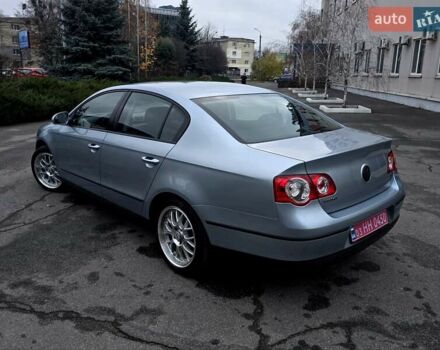 Сірий Фольксваген Пассат, об'ємом двигуна 1.6 л та пробігом 179 тис. км за 6300 $, фото 105 на Automoto.ua