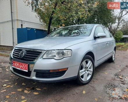 Серый Фольксваген Пассат, объемом двигателя 1.6 л и пробегом 175 тыс. км за 6850 $, фото 5 на Automoto.ua