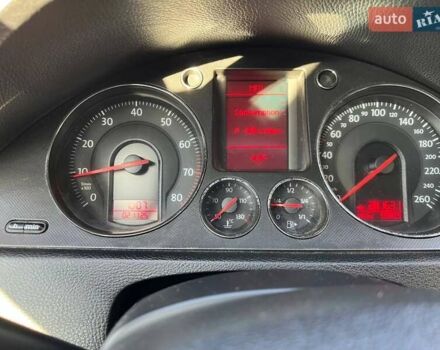 Серый Фольксваген Пассат, объемом двигателя 2 л и пробегом 280 тыс. км за 6200 $, фото 14 на Automoto.ua