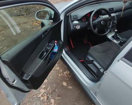 Серый Фольксваген Пассат, объемом двигателя 1.97 л и пробегом 304 тыс. км за 5000 $, фото 13 на Automoto.ua