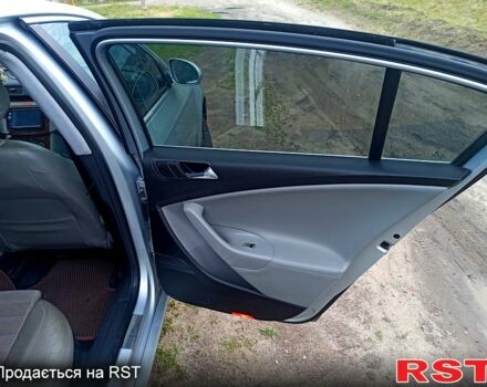 Сірий Фольксваген Пассат, об'ємом двигуна 2 л та пробігом 315 тис. км за 6000 $, фото 2 на Automoto.ua