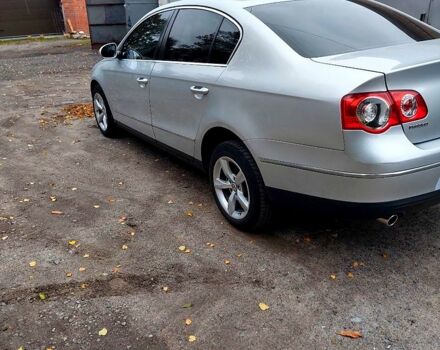 Серый Фольксваген Пассат, объемом двигателя 1.6 л и пробегом 139 тыс. км за 7800 $, фото 2 на Automoto.ua