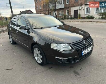 Серый Фольксваген Пассат, объемом двигателя 1.9 л и пробегом 320 тыс. км за 5800 $, фото 8 на Automoto.ua