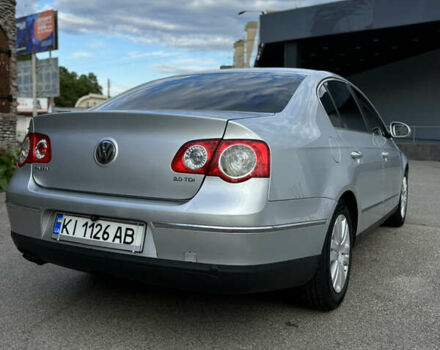 Серый Фольксваген Пассат, объемом двигателя 1.97 л и пробегом 327 тыс. км за 6300 $, фото 4 на Automoto.ua