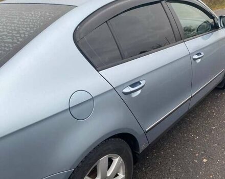 Сірий Фольксваген Пассат, об'ємом двигуна 1.6 л та пробігом 306 тис. км за 5800 $, фото 1 на Automoto.ua