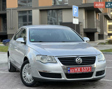 Серый Фольксваген Пассат, объемом двигателя 1.6 л и пробегом 227 тыс. км за 5599 $, фото 13 на Automoto.ua