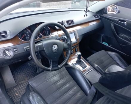 Серый Фольксваген Пассат, объемом двигателя 2 л и пробегом 256 тыс. км за 4300 $, фото 5 на Automoto.ua