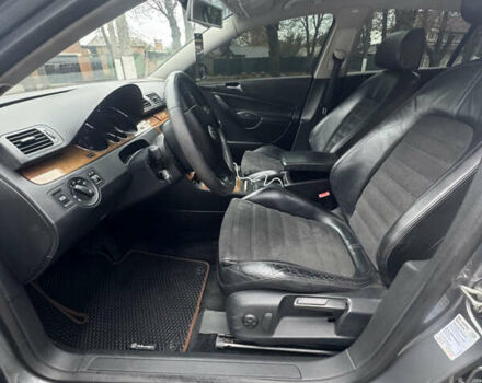 Серый Фольксваген Пассат, объемом двигателя 1.97 л и пробегом 436 тыс. км за 6000 $, фото 12 на Automoto.ua