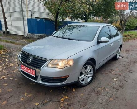 Серый Фольксваген Пассат, объемом двигателя 1.6 л и пробегом 175 тыс. км за 6850 $, фото 92 на Automoto.ua