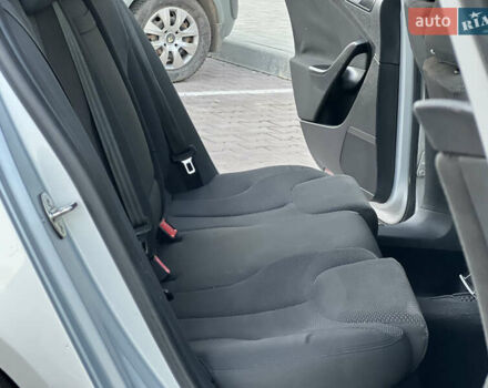 Серый Фольксваген Пассат, объемом двигателя 1.6 л и пробегом 227 тыс. км за 5599 $, фото 79 на Automoto.ua