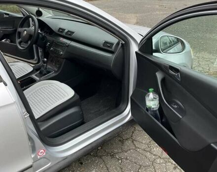 Серый Фольксваген Пассат, объемом двигателя 1.9 л и пробегом 344 тыс. км за 3150 $, фото 13 на Automoto.ua