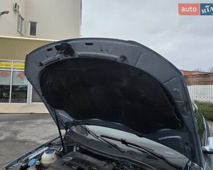 Сірий Фольксваген Пассат, об'ємом двигуна 1.6 л та пробігом 179 тис. км за 6300 $, фото 98 на Automoto.ua