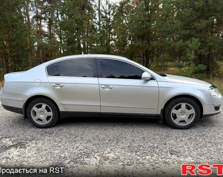 Сірий Фольксваген Пассат, об'ємом двигуна 2 л та пробігом 245 тис. км за 4900 $, фото 2 на Automoto.ua