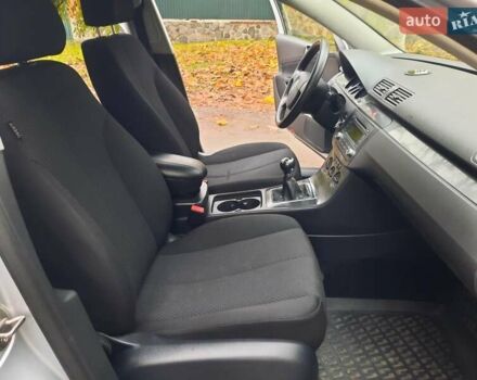 Серый Фольксваген Пассат, объемом двигателя 1.6 л и пробегом 175 тыс. км за 6850 $, фото 41 на Automoto.ua