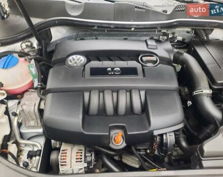 Серый Фольксваген Пассат, объемом двигателя 1.6 л и пробегом 175 тыс. км за 6850 $, фото 78 на Automoto.ua