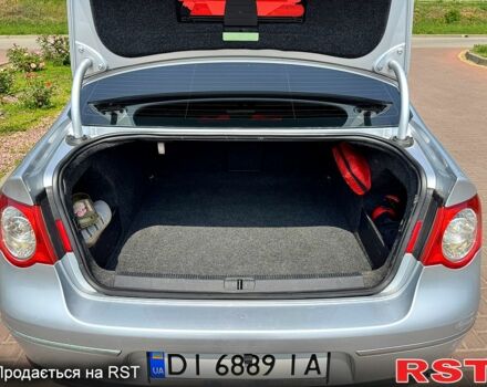 Серый Фольксваген Пассат, объемом двигателя 2 л и пробегом 238 тыс. км за 7000 $, фото 4 на Automoto.ua