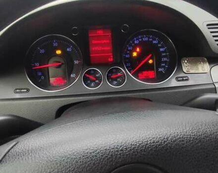 Серый Фольксваген Пассат, объемом двигателя 1.97 л и пробегом 304 тыс. км за 5000 $, фото 16 на Automoto.ua