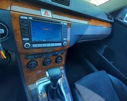 Серый Фольксваген Пассат, объемом двигателя 2 л и пробегом 250 тыс. км за 7150 $, фото 6 на Automoto.ua