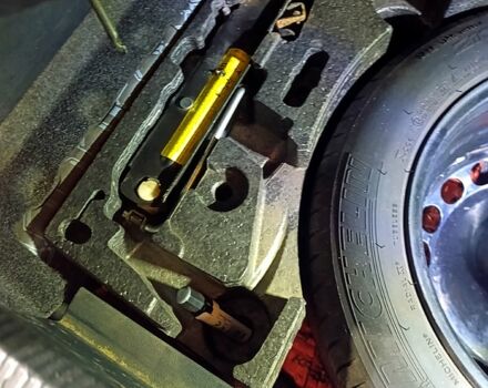 Серый Фольксваген Пассат, объемом двигателя 2 л и пробегом 309 тыс. км за 8500 $, фото 1 на Automoto.ua