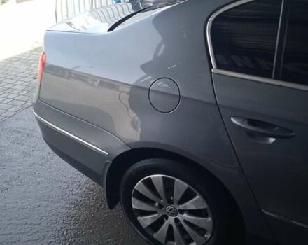 Фольксваген Пассат 2007 в Львове на Automoto.ua Серый Фольксваген Пассат, объемом двигателя 1.97 л и пробегом 390 тыс. км за 6300 $, фото 10 на Automoto.ua